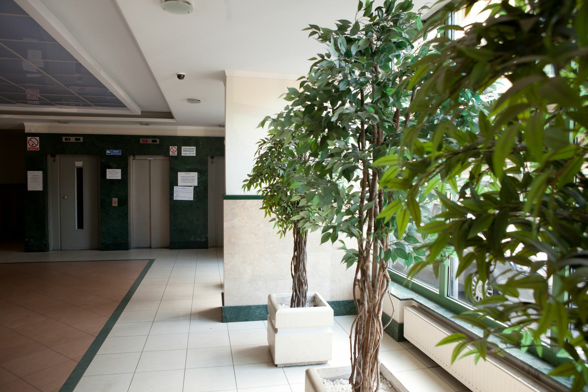 Studio Grzybowska - Warsaw Center ภายนอก รูปภาพ